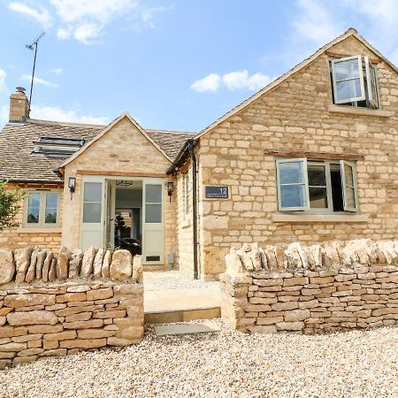 12 Manor Farm Close Kingham Exterior photo